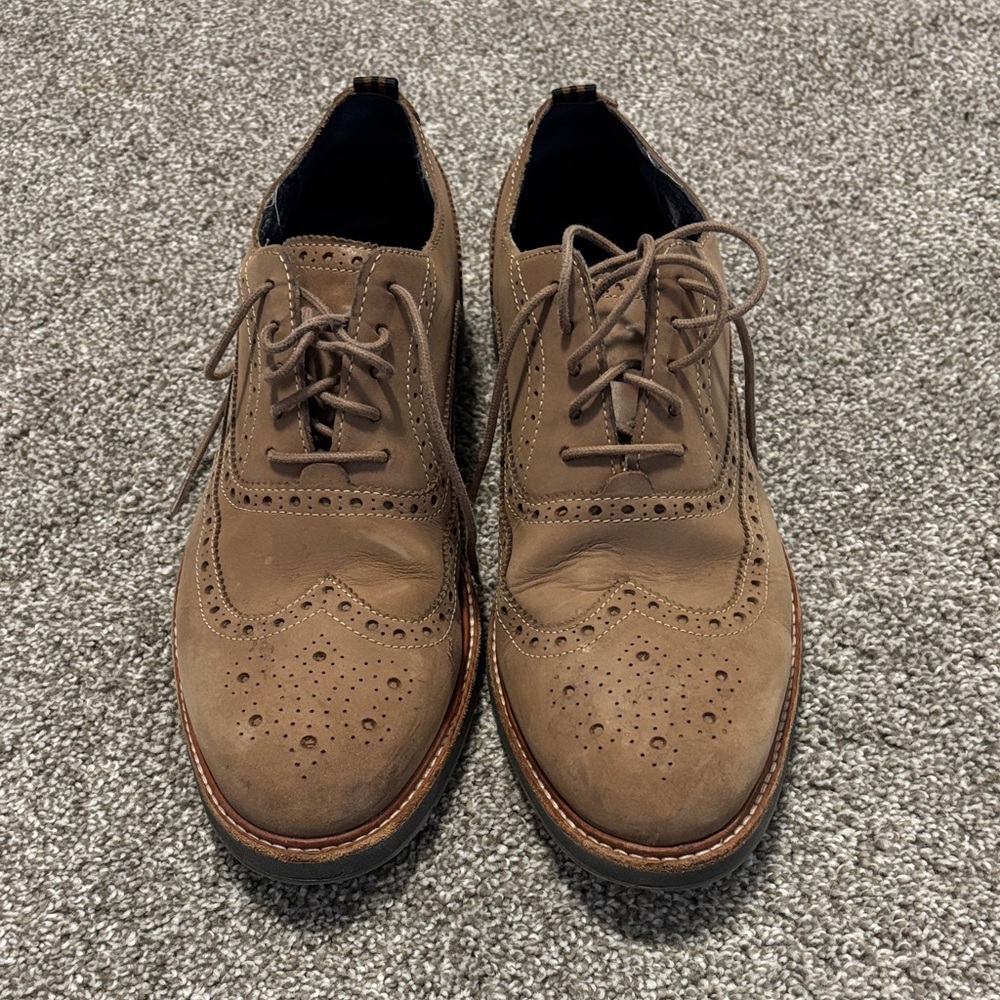 Men's Brown Brogue Dress Shoes